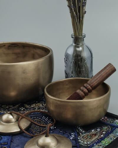 metal mortar and pestle